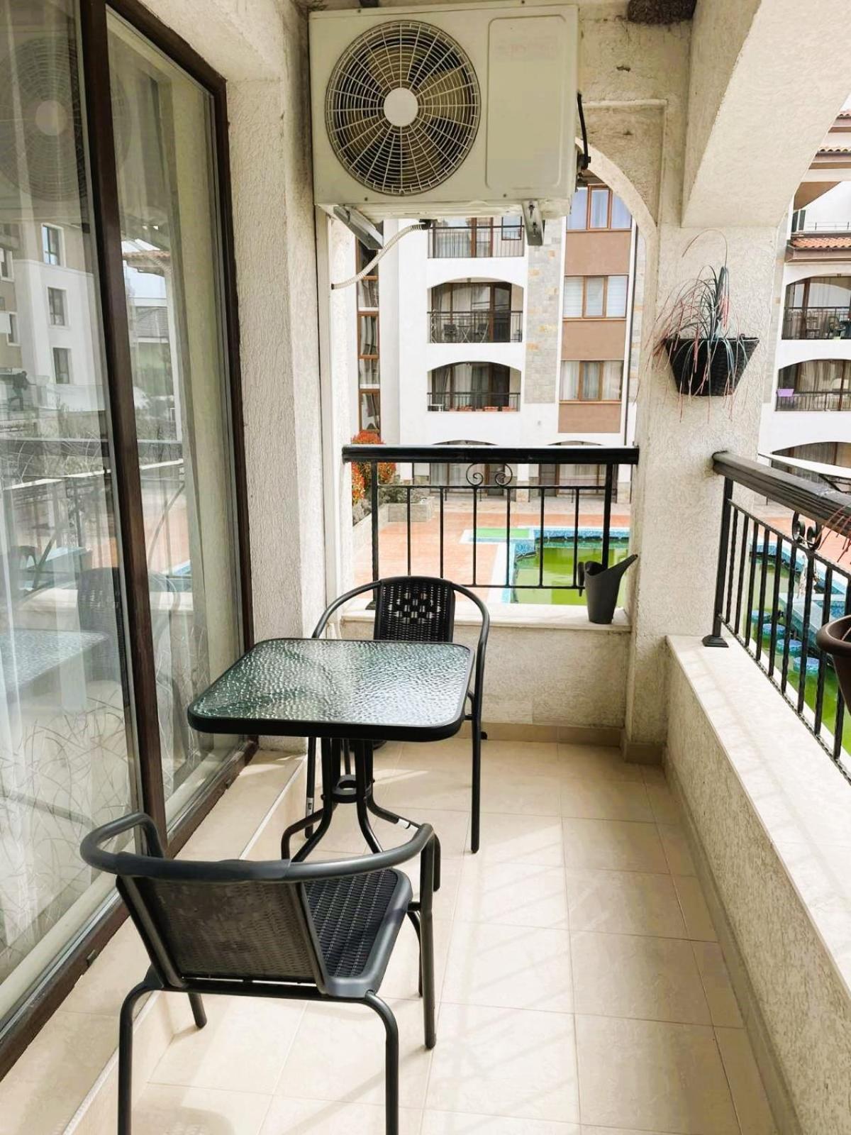 Sarafovo D&V Apartments Burgas Ngoại thất bức ảnh