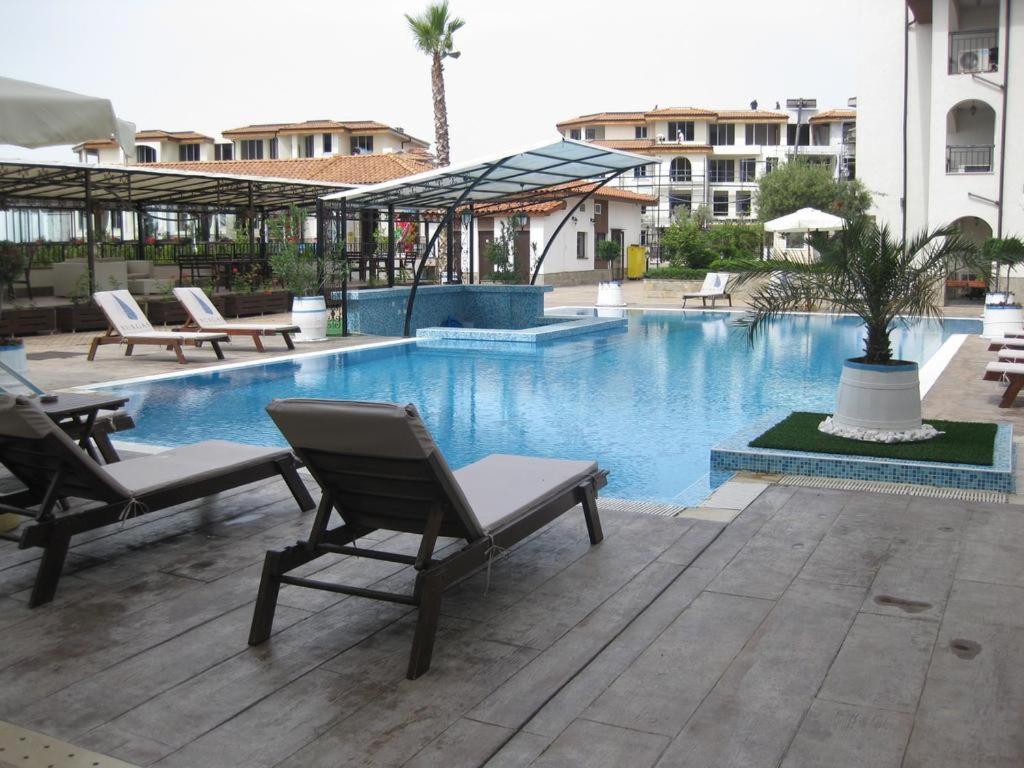 Sarafovo D&V Apartments Burgas Ngoại thất bức ảnh
