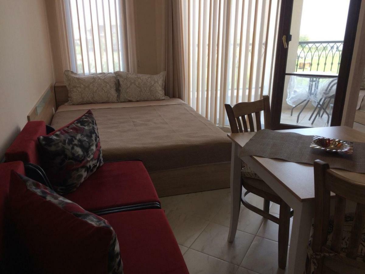 Sarafovo D&V Apartments Burgas Ngoại thất bức ảnh