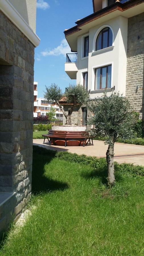 Sarafovo D&V Apartments Burgas Ngoại thất bức ảnh