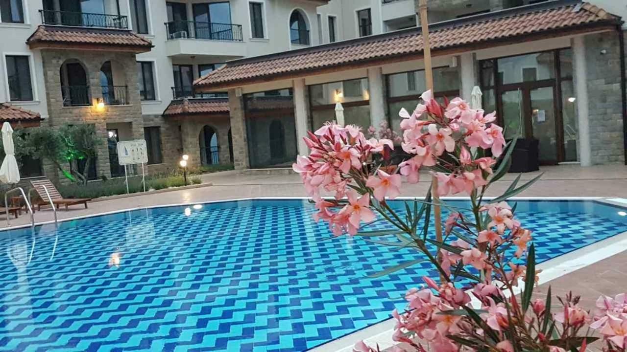 Sarafovo D&V Apartments Burgas Ngoại thất bức ảnh